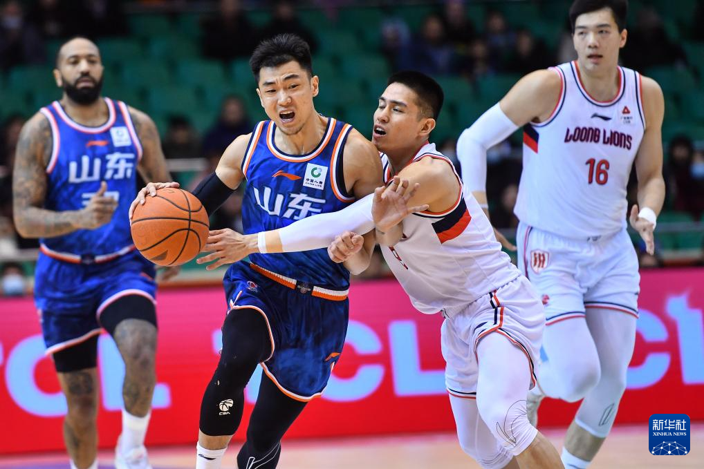 爱游戏-刚刚！皇家社会回应争议备战国王杯今晚广州队备战CBA常规赛，山东男篮刷新队史纪录备战国王杯